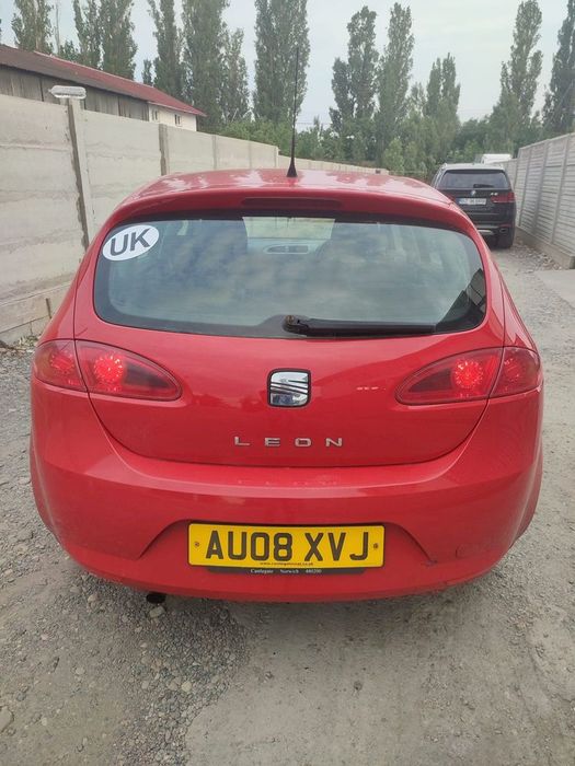 usa fata stanga/usa spate stanga/haion cu luneta/usa fata dreapta seat