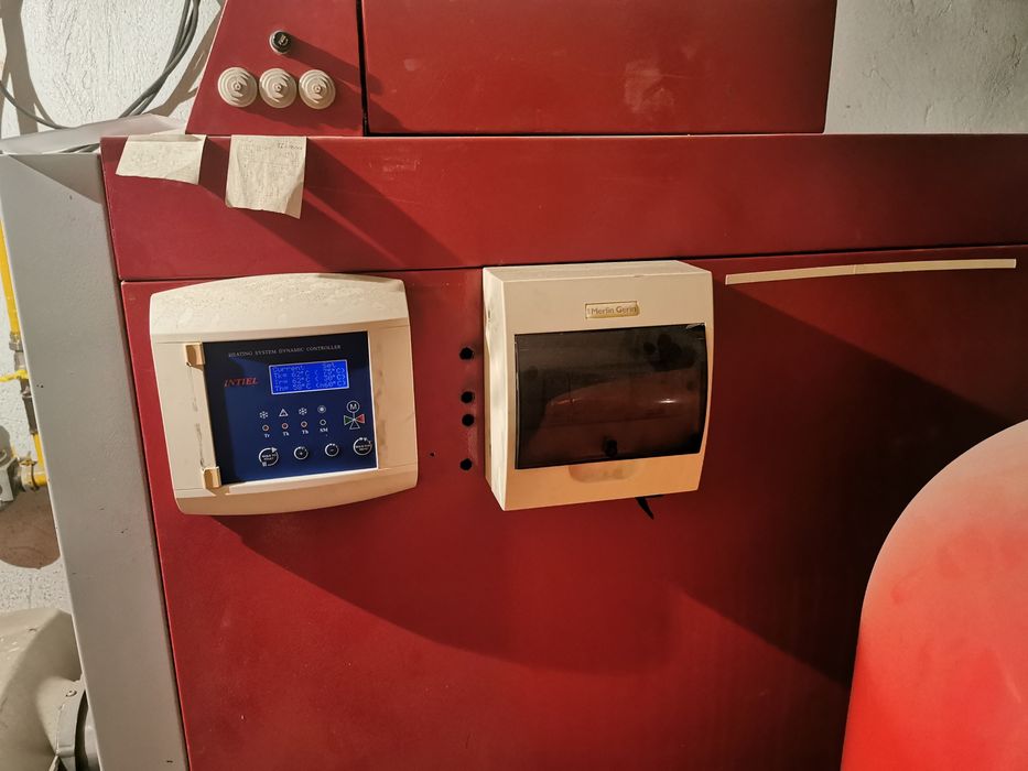 ГАЗОВ КОТЕЛ 220 КВ