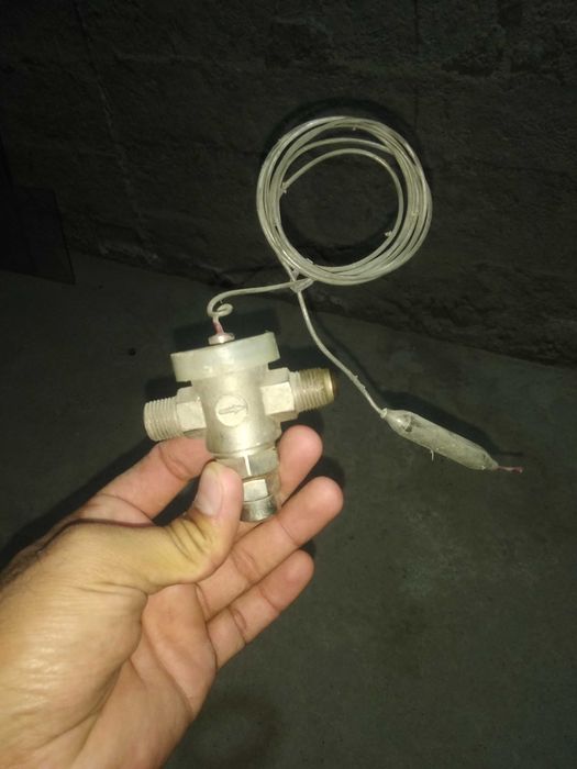 Трве-4 holodilnikni zapchasti