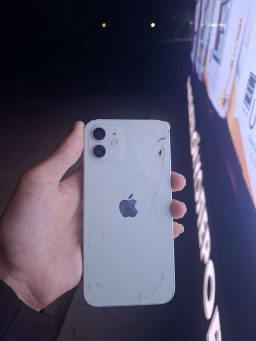 Iphone 12 без ремонт