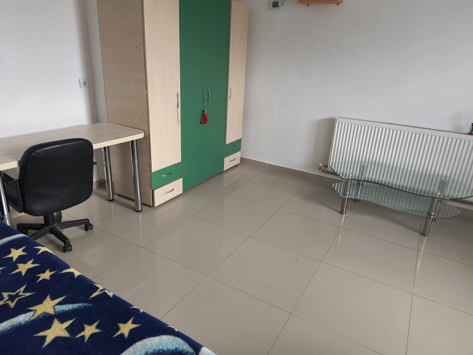 Garsoniera de închiriat zona sud
