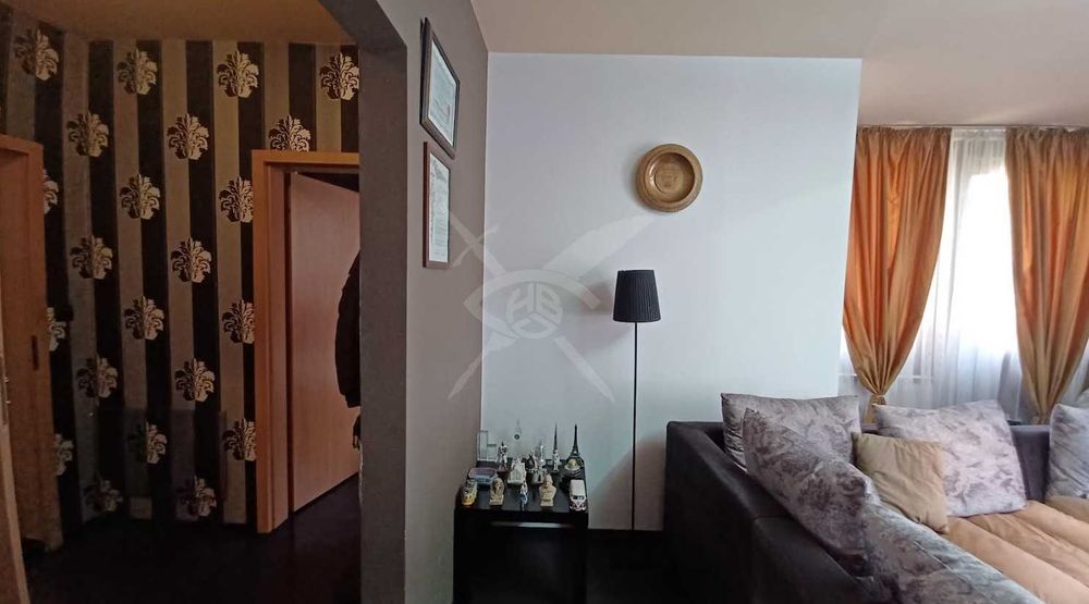 Продава се Многостаен апартамент в Пловдив, Кършияка - 153 кв.м за 1567 €/кв.м - Снимка #6