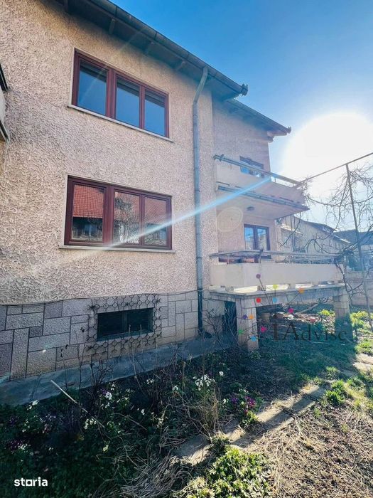 Vila  Spatioasa In Centrul Vechi