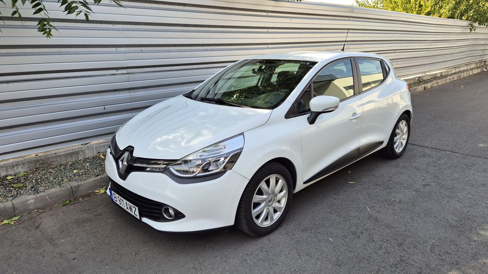 RENAULT Clio 2015 — imagine 4