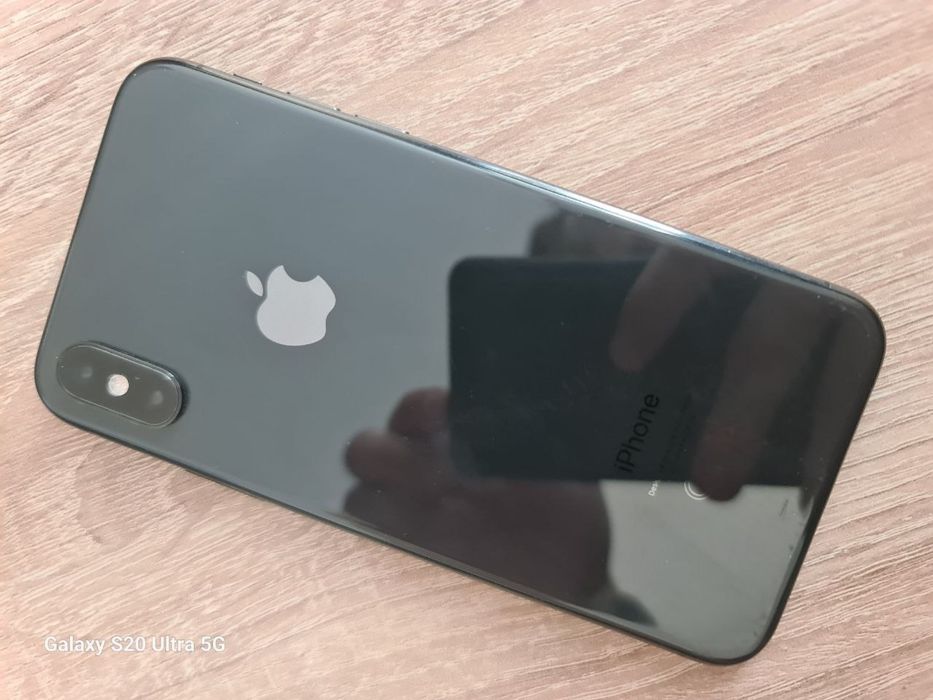 iPhone XS 100/64 состояние 8/10