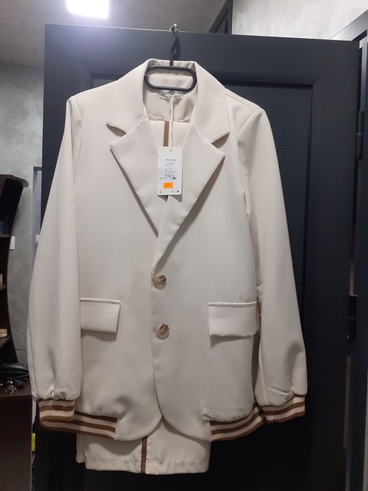 Спортно елегантен