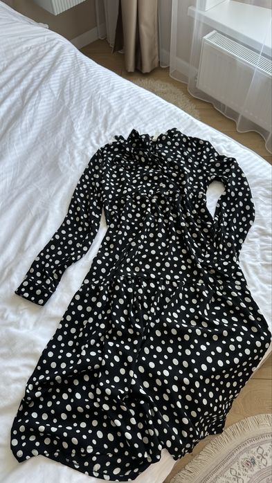 Платья женские разные