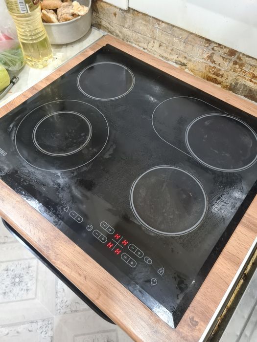 Электроплита с духовкой Samsung