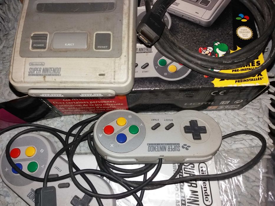 Consola joc Supernintendo cu 21 de jocuri preinstalate, 2 controlerele merge pe HDMI alimentare prin USB. Super Mario Kart Street Fighter 2 Turbo