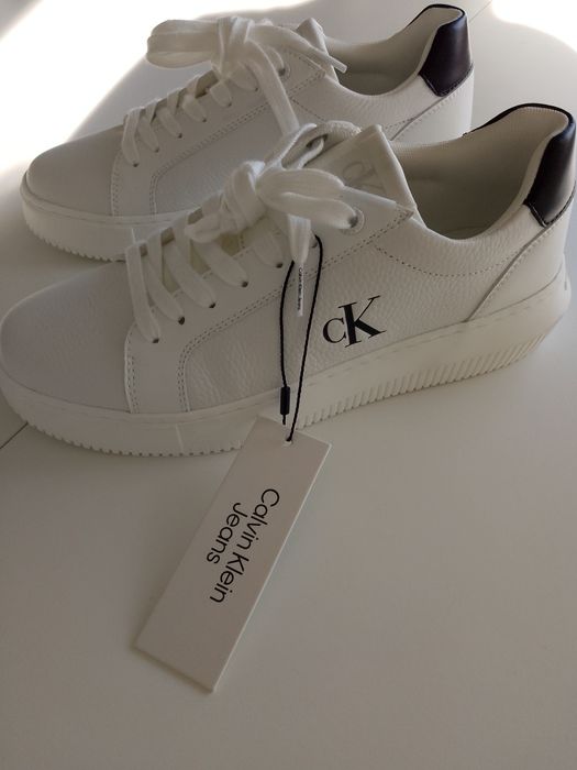 Дамски кецове от естествена кожа Calvin Klein номер 39