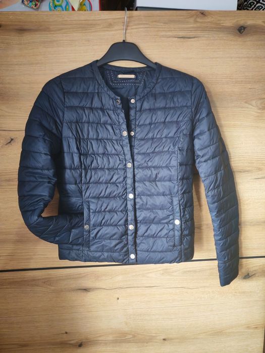Олекотено черно яке Massimo Dutti