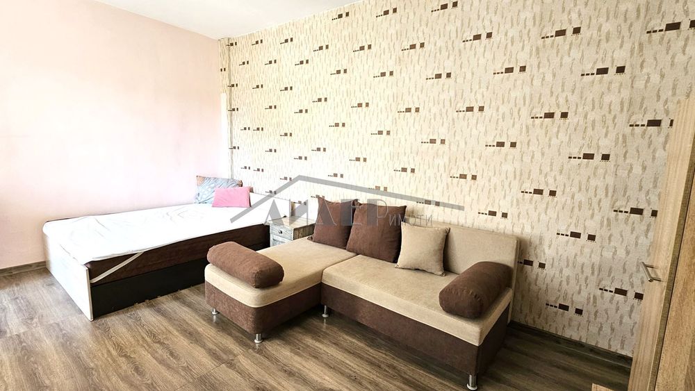 Обзаведена боксониера в кв. Тракия