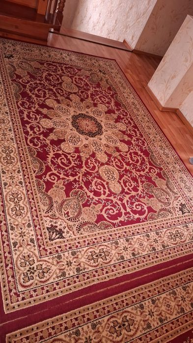 Продам ковры в отличном состоянии