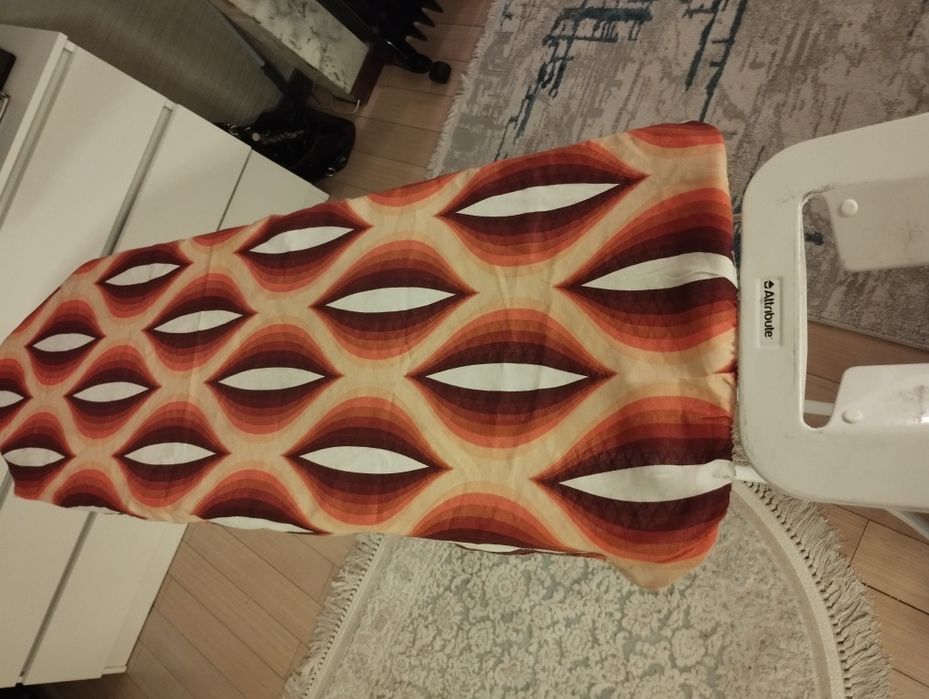 Продается гладильная доска.