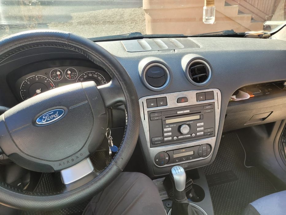 Ford Fusion din 2009