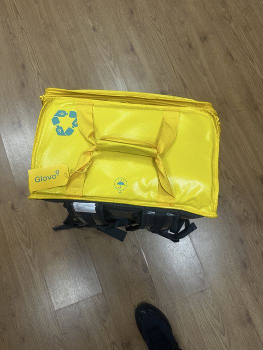 Термосумка glovo.