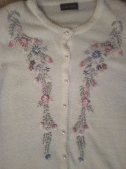 Продам женскую кофту 52-54 размер