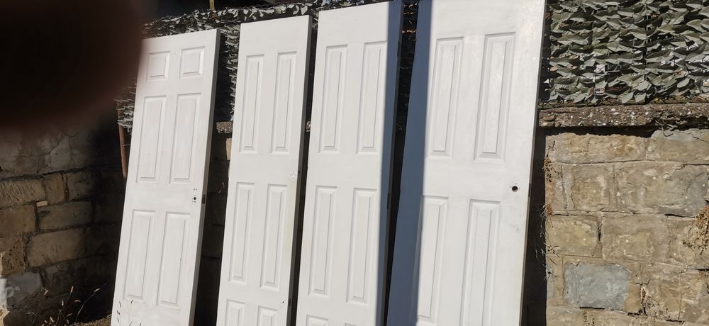 Дървени врати, без каси