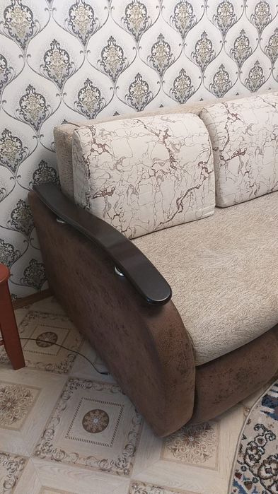 Продам раскладной диван