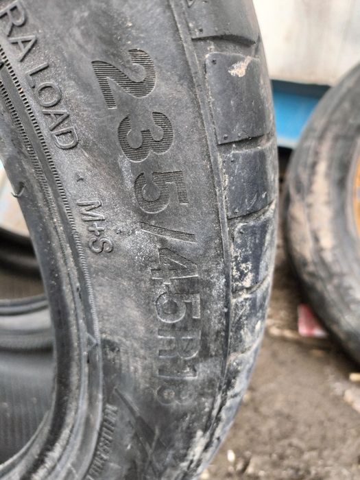 235,45,18 в хорошем состоянии