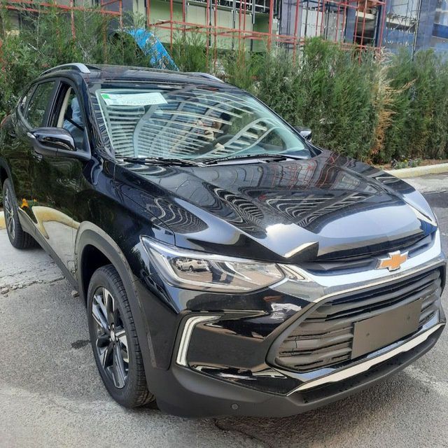 трекер 2 сотилади