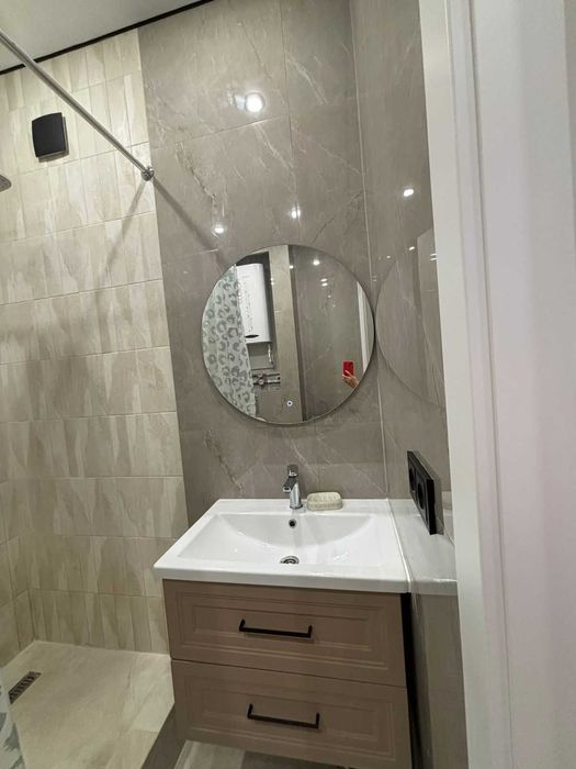 Сдаю евро 3-комнатную ЖК Атамура