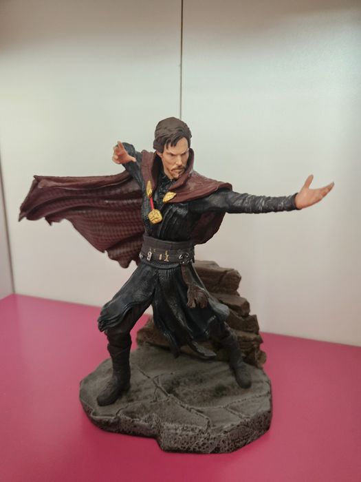 Фигурка на Doctor Strange Marvel