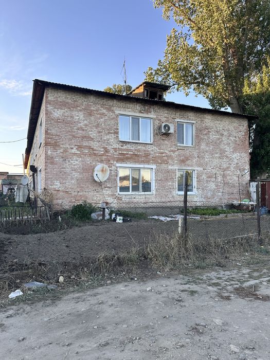 Продаётся 2-комнатная квартира