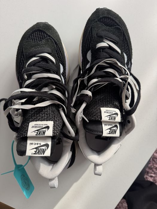 Nike Sacai marime 45