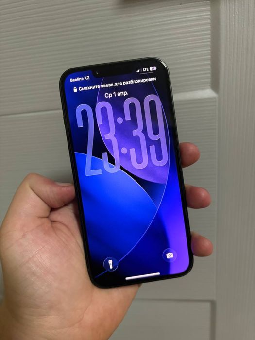 Продам iphone 13 128 gb