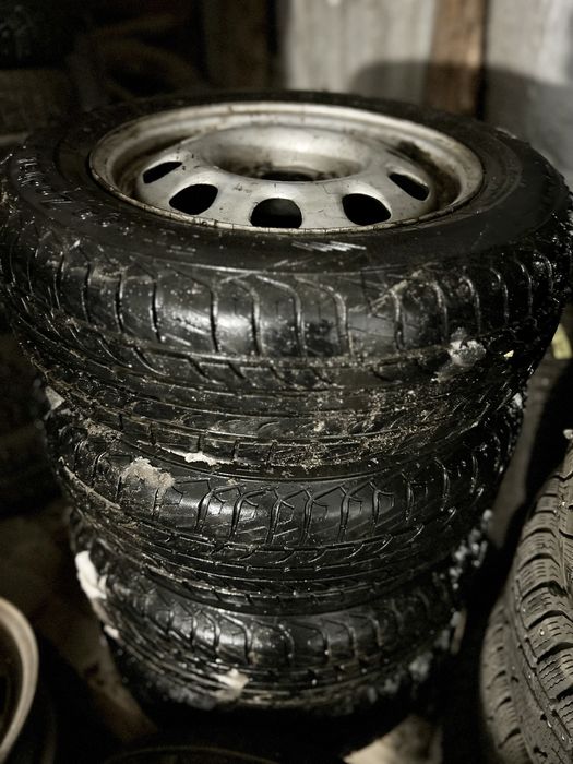 Диски с резиной на Гольф3