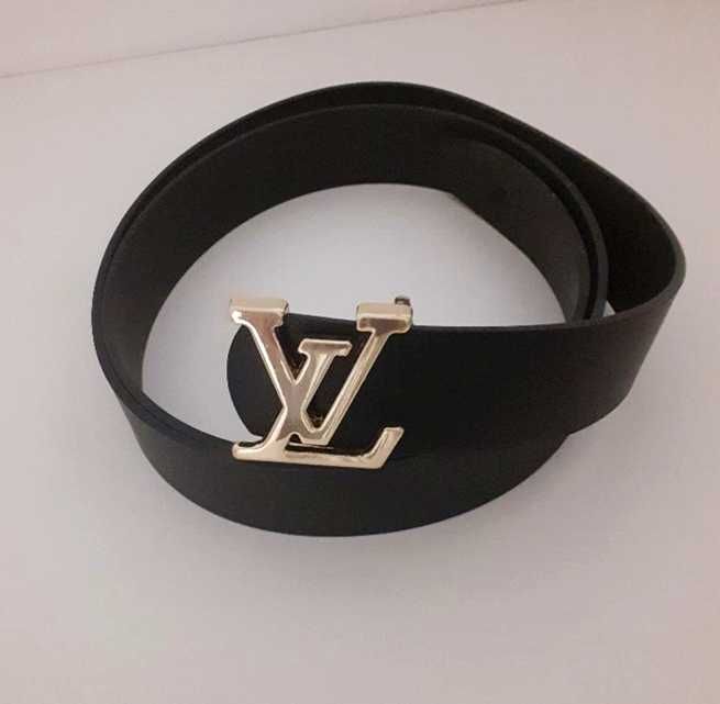 Curea LV neagra , catarama aurie