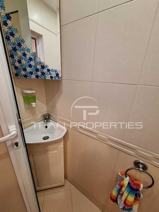 Продава се Тристаен апартамент в Пловдив, Кючук Париж - 115 кв.м за 2018 €/кв.м - Снимка #12