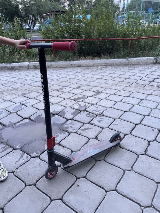 трюковой самокат