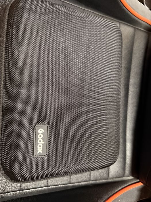 Вспышка Godox Witstro AD200Pro с поддержкой TTL