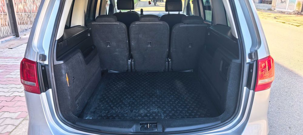 Продавам VW Saran