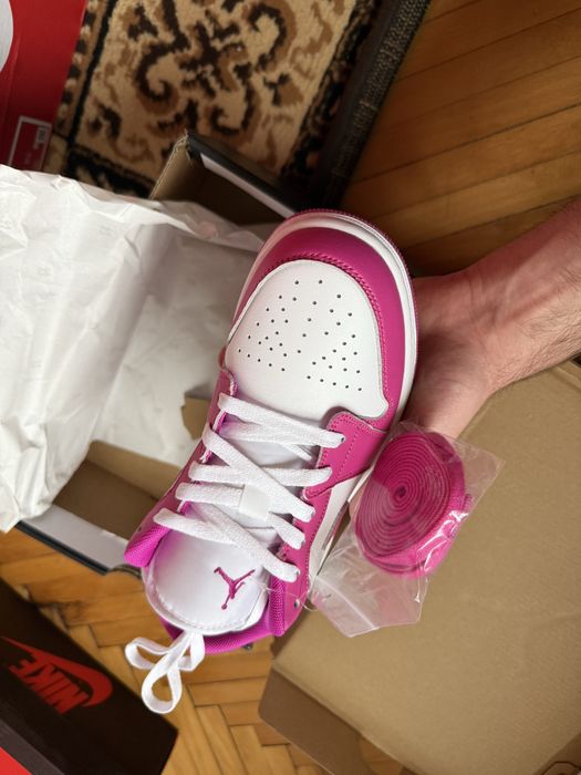 Jordan 1 Low Pink marimea 37, 38, 39