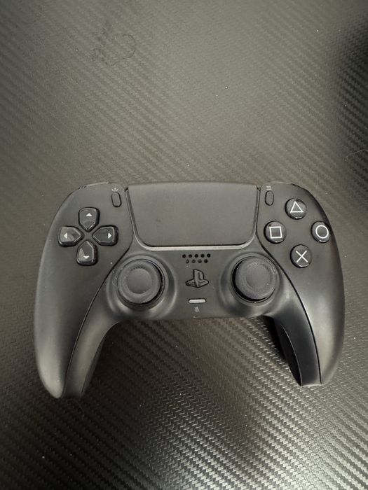 Контролер PS5