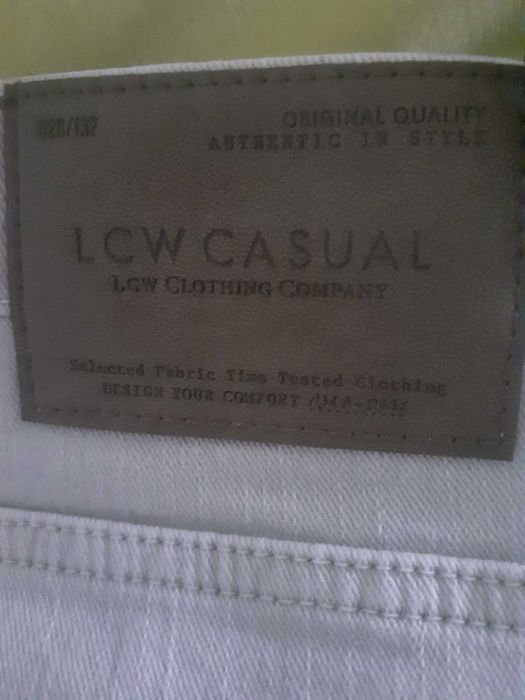 Pantaloni bărbati LCW CASUAL,  noi