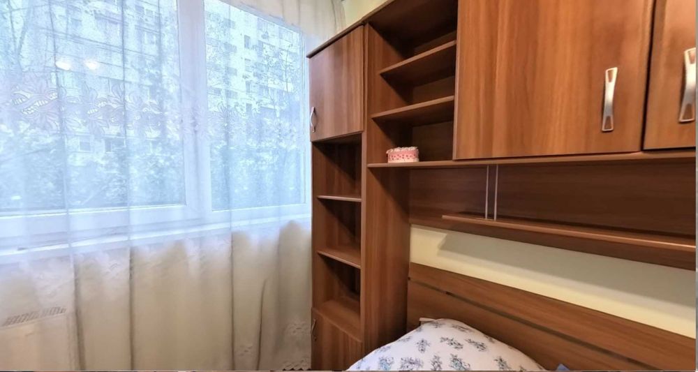 apartament 4 camere