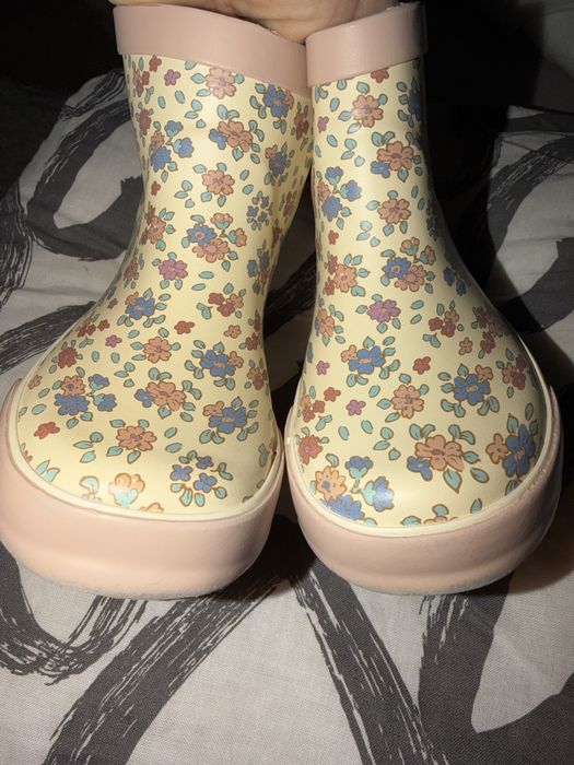 Vand cizmulite Hm 24