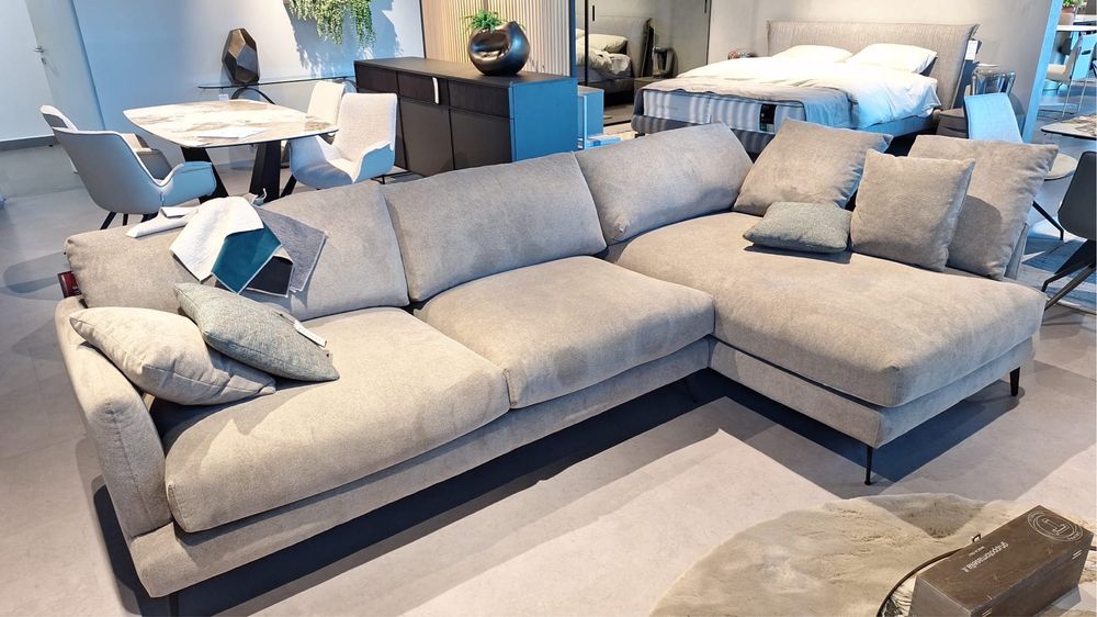 Canapea Rovere, noua, achizitie 2025 la pret 2000 eur(actual 1699eur)