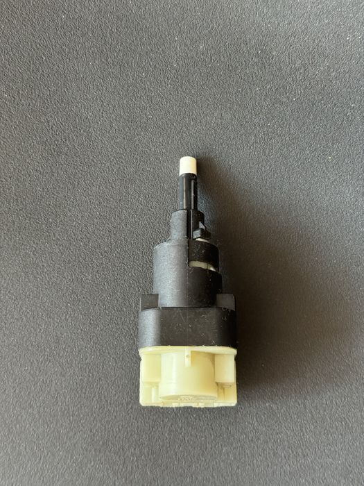 Switch pedala frana original - 1K2 945 511