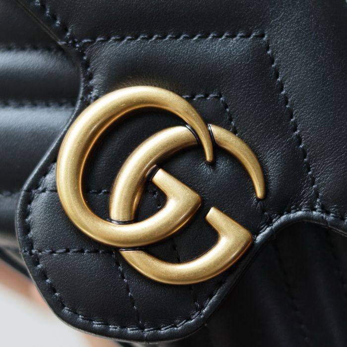 Мини дамска чанта през рамо Gucci GG Marmont