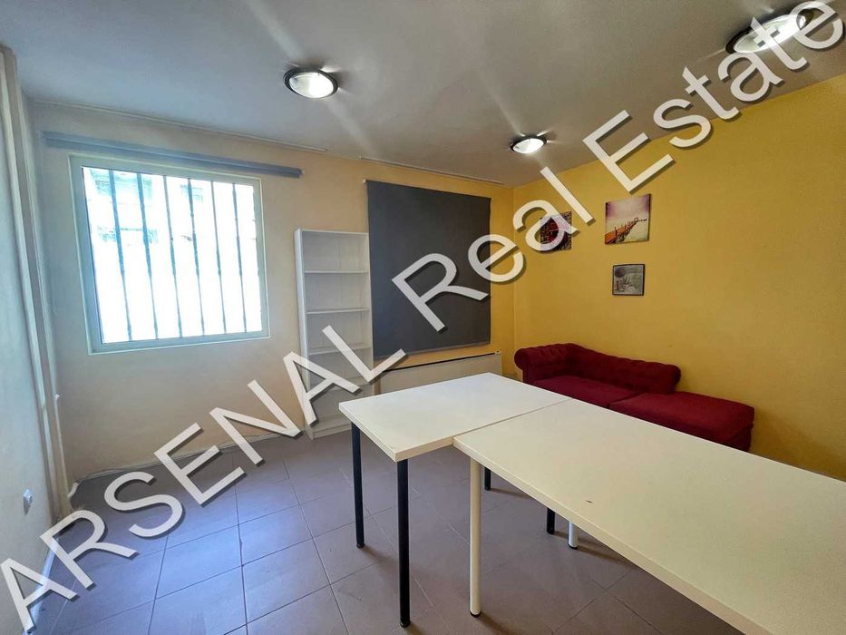 Дава се под наем Офис в София, Център - 80 кв.м за 400 € - Снимка #4