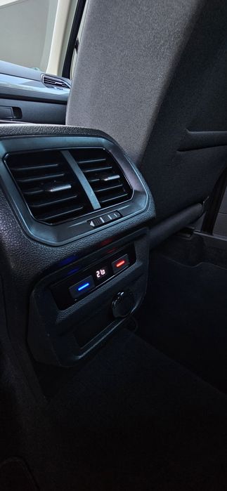 Vw Tiguan 2.0 Tdi 150 C.P Distribuție NOUĂ,  DSG , Cameră , Km  REALi Fără daune!  !