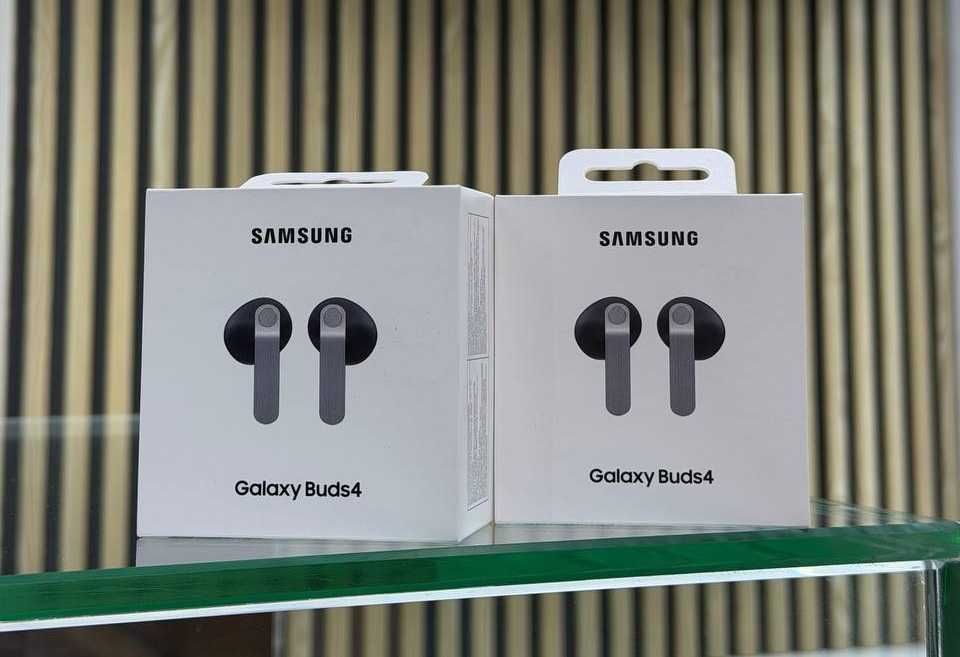 Беспроводные наушники Samsung Galaxy Buds 4 и Buds 4 Pro новые