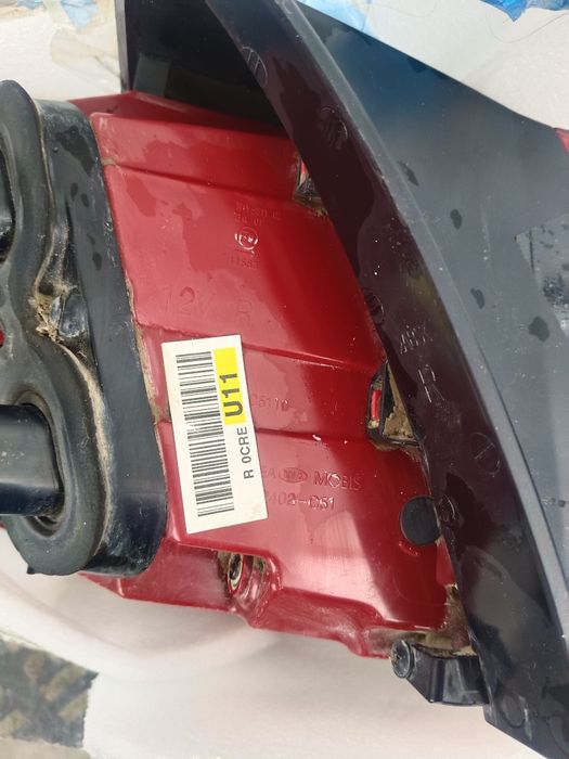 Задний правый фонарь Kia Sorento оригинал MOBIS