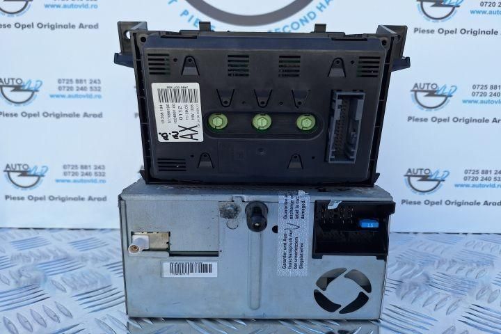 Radio cu afisaj CD 30 MP3 Black piano Opel Astra H