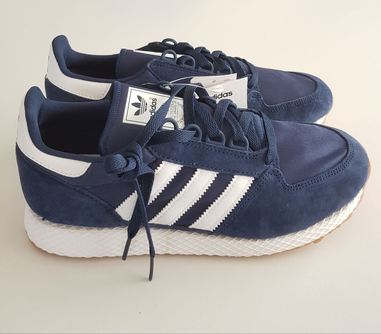 Adidas Forest Grove B41529 Originali Sighetu Marmatiei OLX.ro